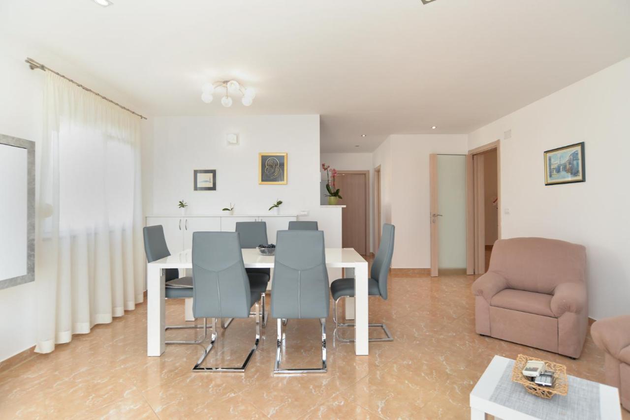 Apartment Patricia 1756 Pula Zewnętrze zdjęcie